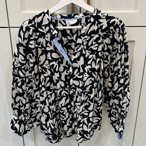 Black and White Patterned Women's Top